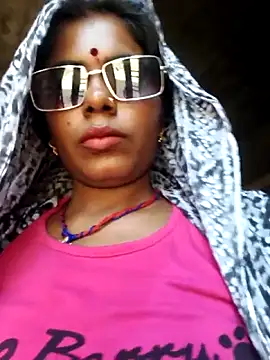 Riyakumari hot66 online show from 05/16/26, 05:04