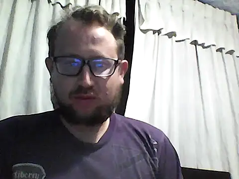 Ecuhot8976 online show from 05/07/26, 03:45