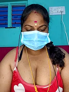 Snapshot of TamilSembaruthi143 chatting on 02/17/26, 09:21 TamilSembaruthi143 online show from 02/17/26, 09:21