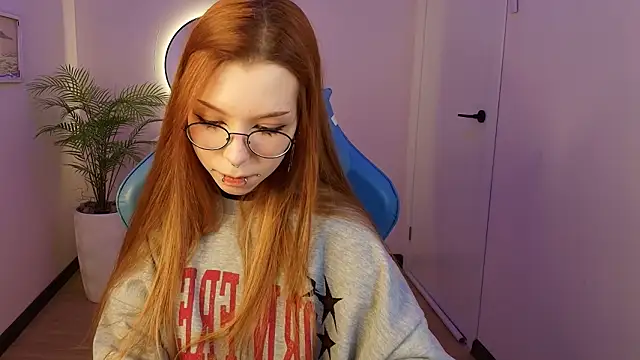 PinkAn8el online show from 02/04/26, 02:28