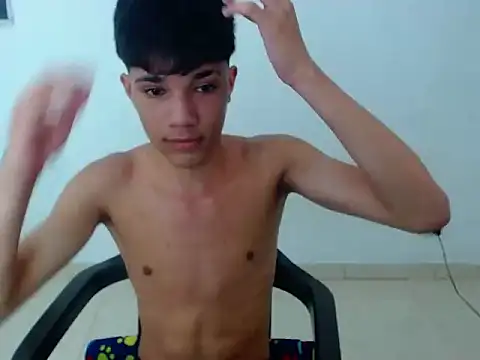 twink straight  online show from 02/05/26, 08:52