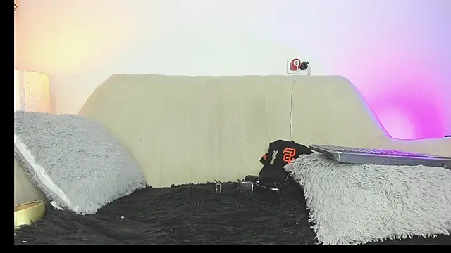 Snapshot of drakomilck1 chatting on 02/28/26, 06:09 drakomilck1 online show from 02/28/26, 06:09