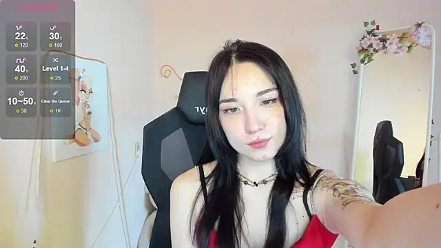 AliceeinWonderlanddd online show from 05/29/26, 03:04