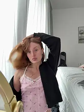 madlynn online show from 02/02/26, 11:42