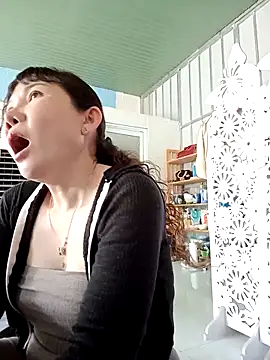 Ana-love2026 online show from 02/15/26, 08:57