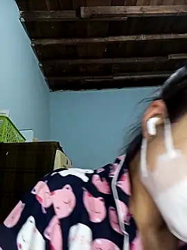 Daisy-lusia2026 online show from 05/11/26, 02:56