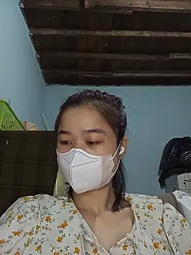 Daisy-lusia2026 online show from 05/17/26, 12:30