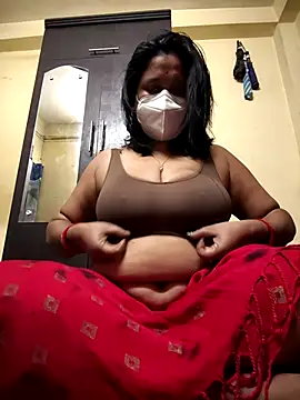 Curvy Trisha online show from 02/15/26, 10:03