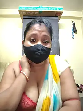 Curvy Trisha online show from 06/11/26, 05:05