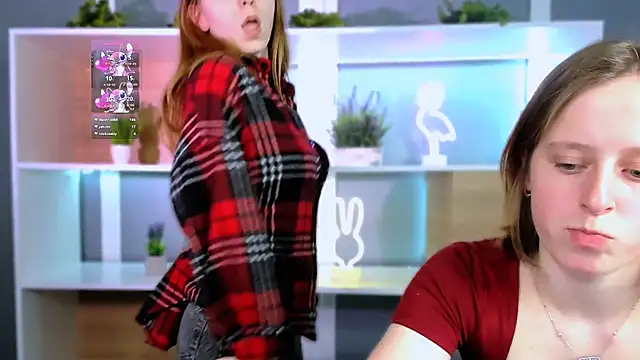 Snapshot of stella_flower chatting on 02/02/26, 02:38 stella flower online show from 02/02/26, 02:38