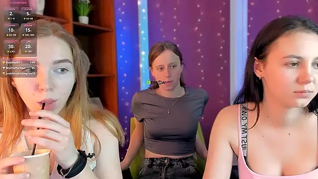 Snapshot of stella_flower chatting on 02/07/26, 01:48 stella flower online show from 02/07/26, 01:48