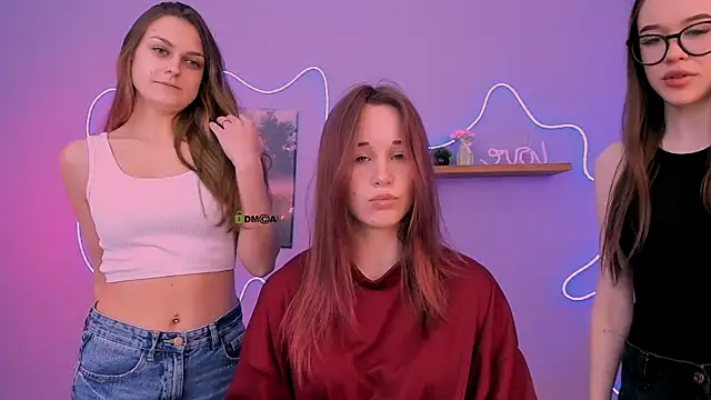 eira mouse online show from 04/16/26, 08:37