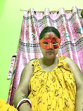 Snapshot of mahi893 chatting on 02/17/26, 06:14 mahi893 online show from 02/17/26, 06:14