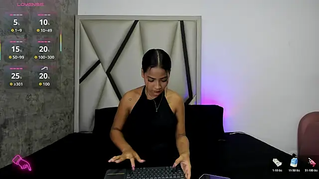 AyshelDoll1 online show from 02/11/26, 11:26