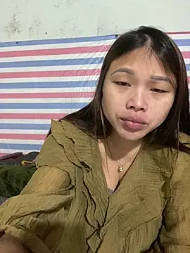 Snapshot of Emxinhka1 chatting on 04/01/26, 01:50 Emxinhka1 online show from 04/01/26, 01:50