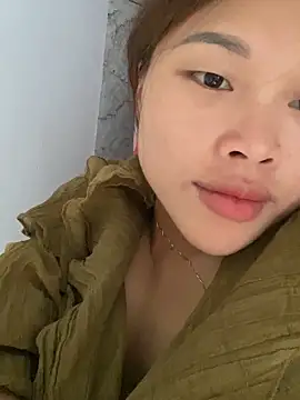 Snapshot of Emxinhka1 chatting on 04/06/26, 04:46 Emxinhka1 online show from 04/06/26, 04:46