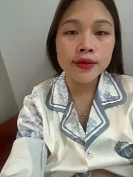 Snapshot of Emxinhka1 chatting on 04/13/26, 10:54 Emxinhka1 online show from 04/13/26, 10:54