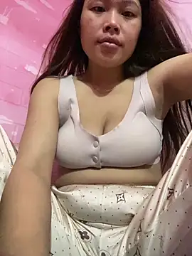 Emxinhka1 online show from 05/23/26, 07:07