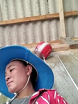 Snapshot of Neoone_1 chatting on 03/25/26, 06:19 Neoone 1 online show from 03/25/26, 06:19