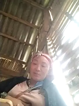 Snapshot of Neoone_1 chatting on 04/01/26, 05:30 Neoone 1 online show from 04/01/26, 05:30