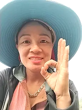 Snapshot of Neoone_1 chatting on 04/14/26, 01:00 Neoone 1 online show from 04/14/26, 01:00