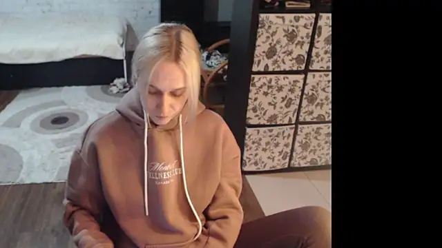 Snapshot of Your_guilty_pleasure1 chatting on 02/11/26, 04:34 Your guilty pleasure1 online show from 02/11/26, 04:34