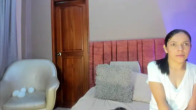 AnnaBroooks online show from 02/28/26, 11:39