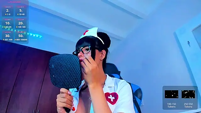 Salolatina online show from 04/15/26, 09:04