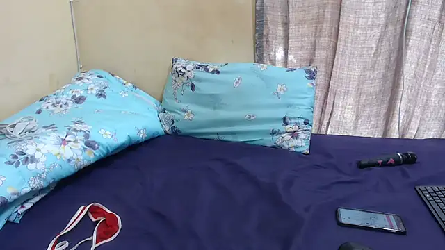 XxxExoticxx27 online show from 02/13/26, 10:33