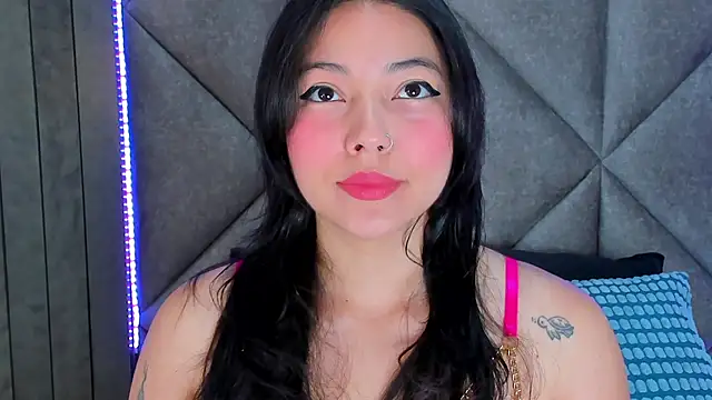 AnnieRouse   online show from 03/29/26, 11:43