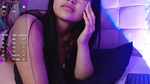 Snapshot of aby_divine chatting on 02/14/26, 08:44 aby divine online show from 02/14/26, 08:44