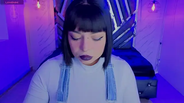  Vermell  online show from 02/05/26, 07:40