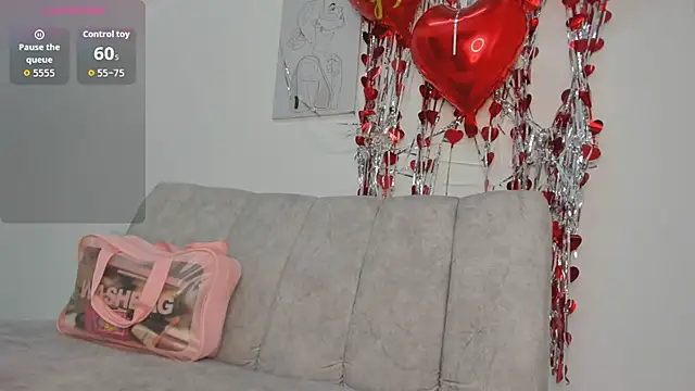 velvetluna  online show from 03/05/26, 11:17