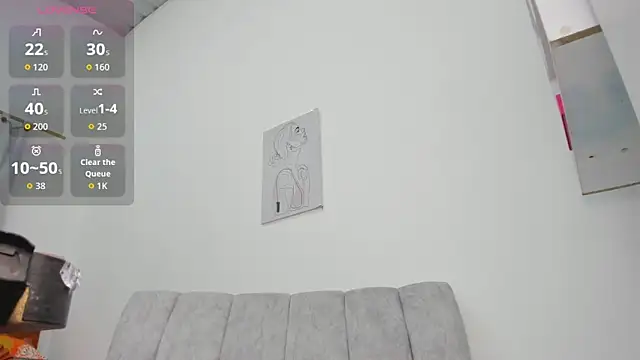 velvetluna  online show from 03/20/26, 10:09