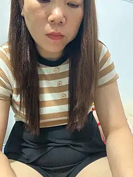 Snapshot of Baby-lovely69 chatting on 02/08/26, 01:58 Baby-lovely69 online show from 02/08/26, 01:58