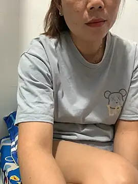 Baby-lovely69 online show from 04/02/26, 11:19