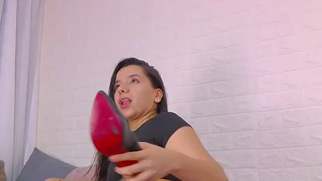 Snapshot of AprilVelvett chatting on 02/28/26, 06:25 AprilVelvett online show from 02/28/26, 06:25