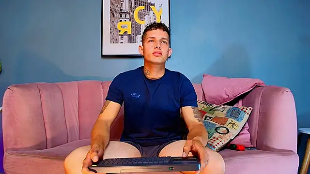  angel rivera online show from 02/26/26, 01:04