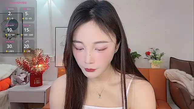 Snapshot of Lisa-295188 chatting on 02/20/26, 07:43 Lisa-295188 online show from 02/20/26, 07:43