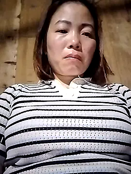 Ella-aa online show from 02/24/26, 10:08