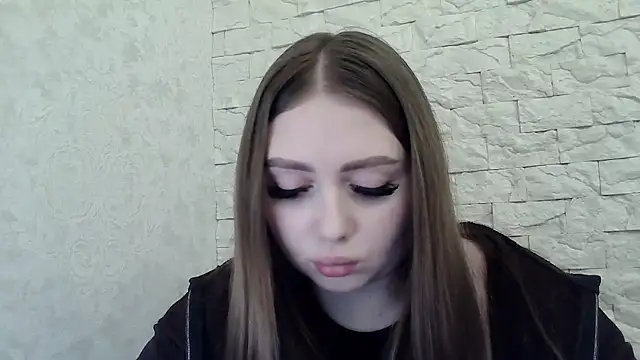 Snapshot of LanaSaysYes chatting on 03/01/26, 04:31 LanaSaysYes online show from 03/01/26, 04:31