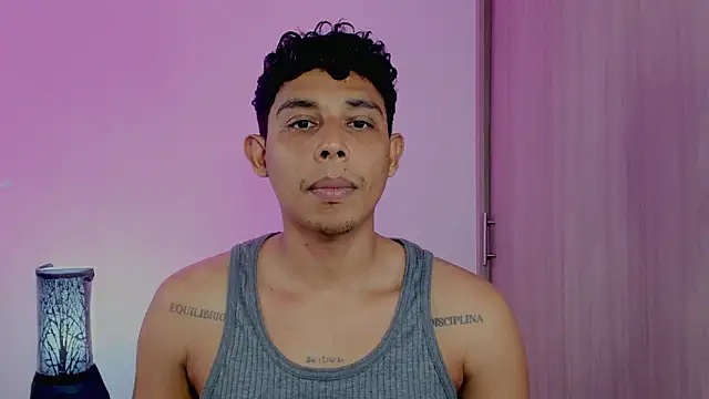 nilo2021 online show from 03/31/26, 01:55