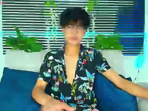 ThiiagoSaeenz online show from 02/04/26, 02:23