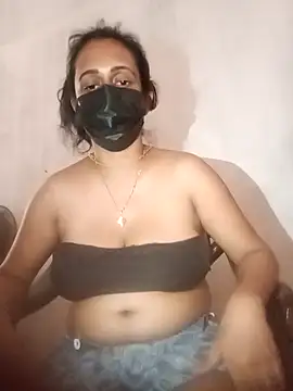 Snapshot of Rithu-SL chatting on 02/03/26, 07:35 Rithu-SL online show from 02/03/26, 07:35