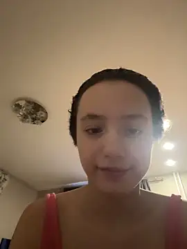 Snapshot of MiaTee chatting on 02/19/26, 01:45 MiaTee online show from 02/19/26, 01:45