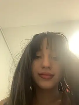 MiaTee online show from 05/20/26, 01:45