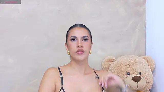 AndiVasquez online show from 05/11/26, 01:39