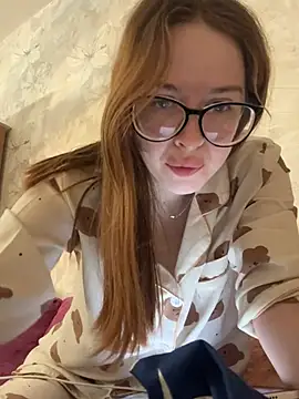 Snapshot of MalliSun chatting on 02/10/26, 03:27 MalliSun online show from 02/10/26, 03:27