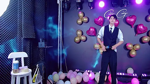 Snapshot of TNT-888 chatting on 02/14/26, 02:52 TNT-888 online show from 02/14/26, 02:52