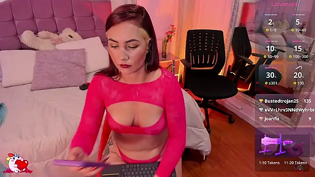 Snapshot of Kylie_Gomez chatting on 02/10/26, 11:47 Kylie Gomez online show from 02/10/26, 11:47